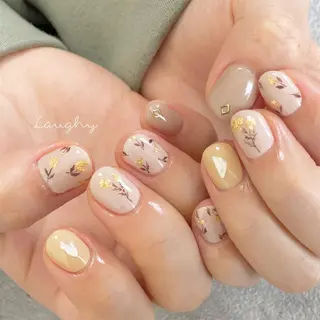 ネイル Nail Room Laughyのネイルデザイン