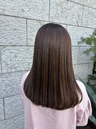 ロング カラー ガレリアエレガンテ RINAのヘアスタイル