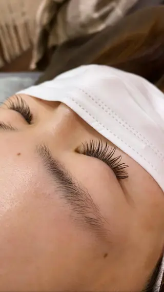 マツエク・マツパ 清水 まなのマツエク・マツパデザイン