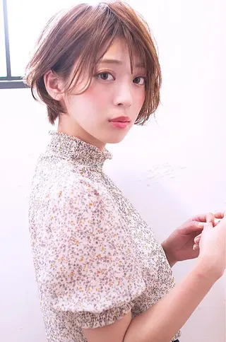 ショート ミディアム ヘアアレンジ PLATINA所属・上田 ヒロツグのヘアスタイル
