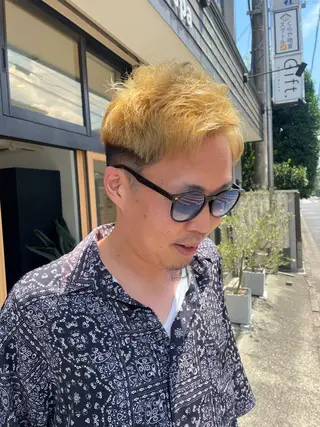 ショート カラー Gift.hair&spa所属・森崎 歩のヘアスタイル