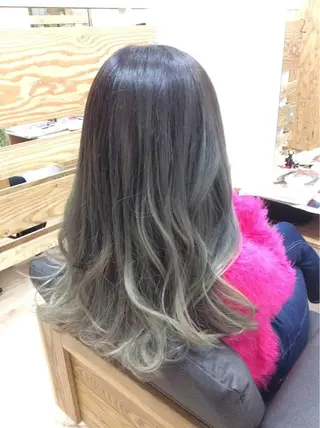 ロング カラー ViaLa Hair 🌈すずきたくむ✂︎のヘアスタイル