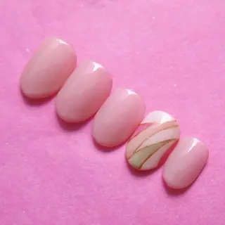 ネイル 山田 麻衣のネイルデザイン