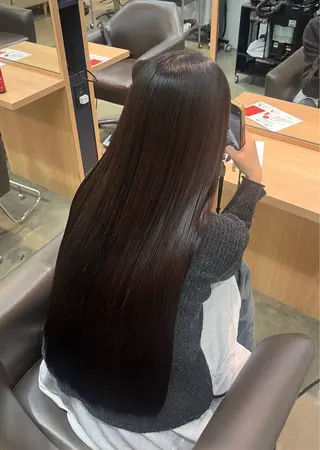 ロング EVOKE TOKYO所属・EVOKE みなもこのヘアスタイル