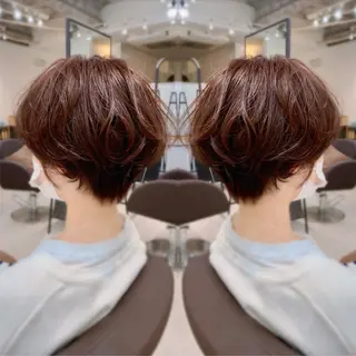 ショート カラー 前田 健太のヘアスタイル