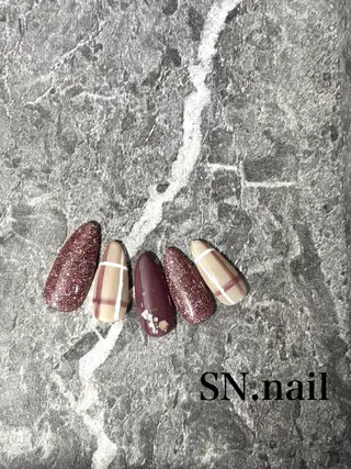 ネイル SN.nail所属・SN. nailのネイルデザイン