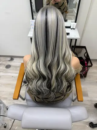 シールエクステ専門サロンSHOWROOM所属・シールエクステ専門店 🦋YAYOI🦋のヘアスタイル