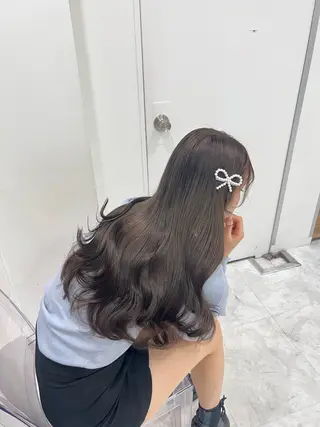 ロング 色気ある大人カラー /ブリーチなしのヘアスタイル