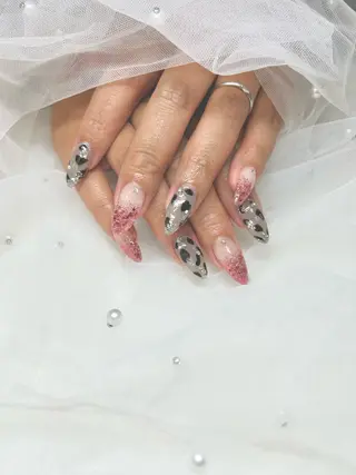 ネイル 【Laule‘a 】のネイルデザイン