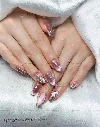 ネイル UniqueNail 長さだし専門店のネイルデザイン