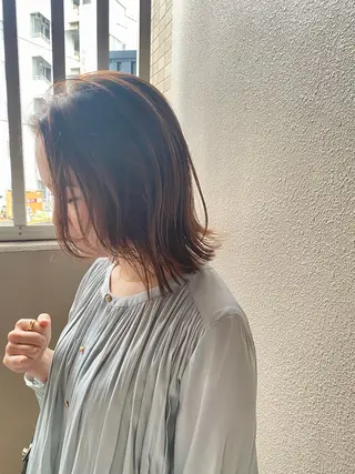 ミディアム 伊藤 優花のヘアスタイル