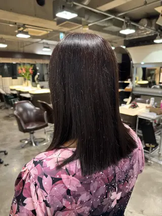 セミロング タツキ/レイヤー/ パーマ/艶カラーのヘアスタイル