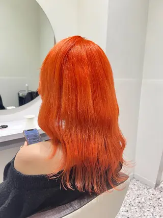 セミロング カラースペシャリスト ・齊藤 羽瑠輝のヘアスタイル