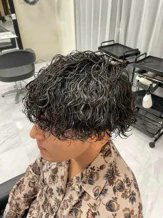 パーマ メンズ 🐥くまがい💛 ダブルカラー／パーマのヘアスタイル