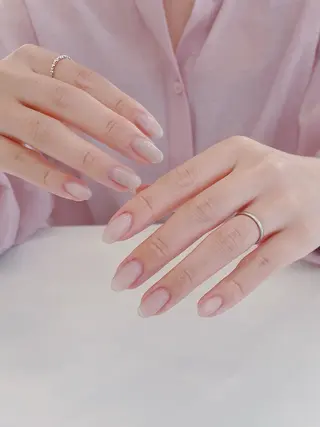 ネイル private nail salon La Claire所属・金澤 沙耶のネイルデザイン