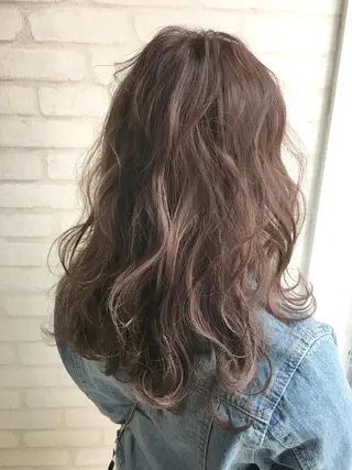 ミディアム カラー ヘアアレンジ エクステの神様 ▫️原島ユウヤ▫️のヘアスタイル