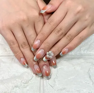 ネイル ラルゴ所属・Largo ラルゴのネイルデザイン