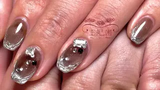 ネイル nail salon王妃の園所属・王妃の園 ohinosonoのネイルデザイン