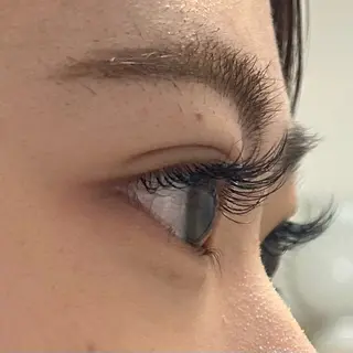 マツエク・マツパ maison eyelash byレアファースト所属・Maison /三宮 元町 /ノアのマツエク・マツパデザイン