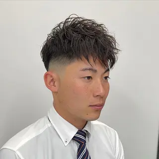 ショート カラー パーマ ヘアアレンジ メンズ キッズ ネイル マツエク・マツパ アイブロウ メンズ専門/パーマ/ フェード/みづきのヘアスタイル
