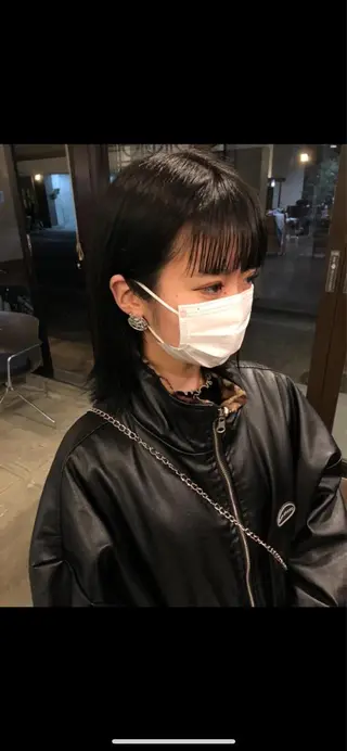 カラー AGREE Momokaのヘアスタイル