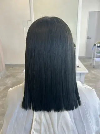 カラー 稲井 裕美のヘアスタイル