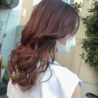 ミディアム カラー 山崎 絵莉香のヘアスタイル
