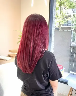 ロング カラー Saki サキのヘアスタイル