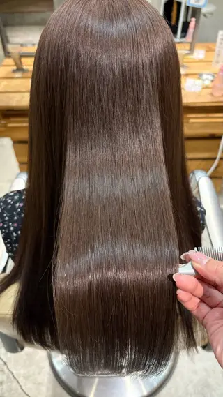 ロング 南 希汐のヘアスタイル