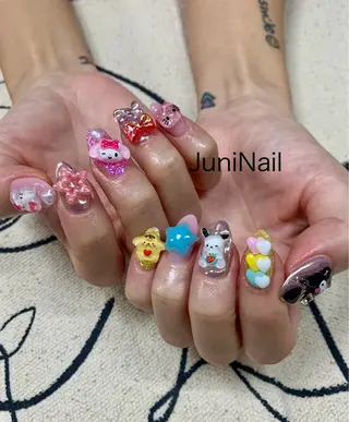 ネイル JuniNail 주니네일🇰🇷suのネイルデザイン