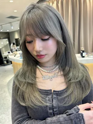 セミロング カラー 似合わせカット✂️✖ 髪質改善カラーのヘアスタイル