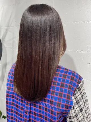 セミロング ショート・ウルフ✂︎ 安住有咲子のヘアスタイル