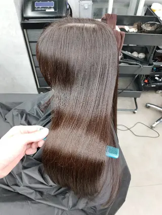 ロング カラー D/i所属・4店舗フリーランスⅠ Y/no〈夜のスパ〉のヘアスタイル