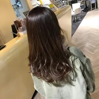 カラー KAITOH ATSUSHIのヘアスタイル
