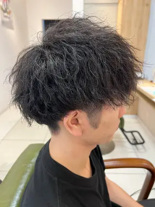パーマ メンズ 原田 龍之介のヘアスタイル