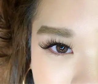 マツエク・マツパ Total beauty La Fleur所属・ikeda midoriのマツエク・マツパデザイン