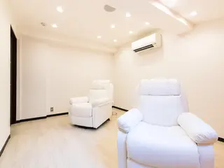 マツエク・マツパ Hair make VERDA所属・富永 憲一郎のヘアスタイル