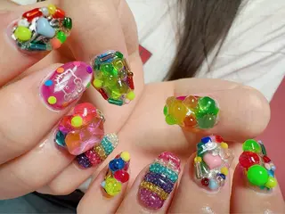 ネイル Nail Atelier IamI所属・アイアムアイ 大村磨衣のネイルデザイン