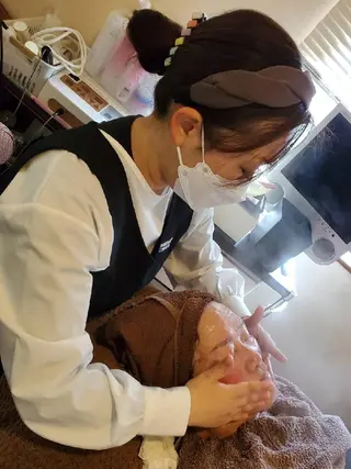 パールフェイスエステティック所属・パールフェイスエステ かおるのエステ・リラクイメージ