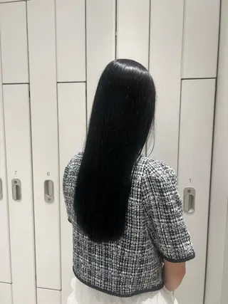 ロング アンアミ渋谷所属・Unami こはるのヘアスタイル