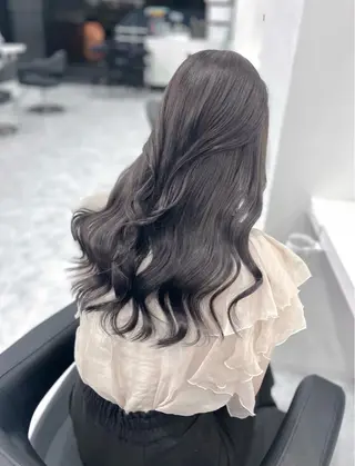 ロング カラー ヘアアレンジ サロウィン渋谷宇田川店所属・ハッシュカット/レイ ヤーカットArataのヘアスタイル