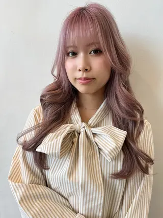 ロング 林 和香菜のヘアスタイル