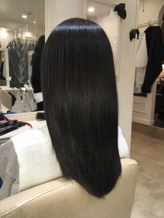 ロング 前平 友慈のヘアスタイル