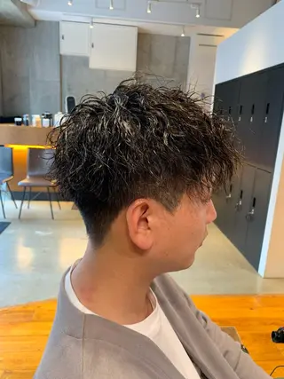 メンズ ツイストスパイラル 波巻き🩵片平和香奈のヘアスタイル
