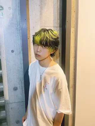 カラー メンズ 金見 岳弥のヘアスタイル