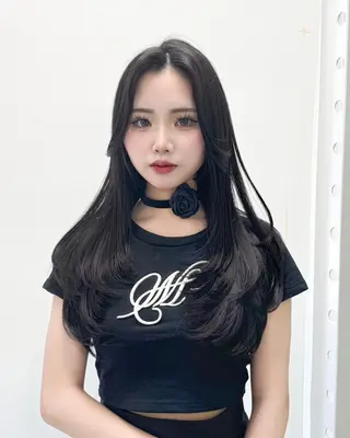 カラー トレンド冬髪❄️韓国 レイヤー❄️101のヘアスタイル