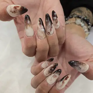 ネイル 河野ちえ (雑誌掲載サロン)のネイルデザイン