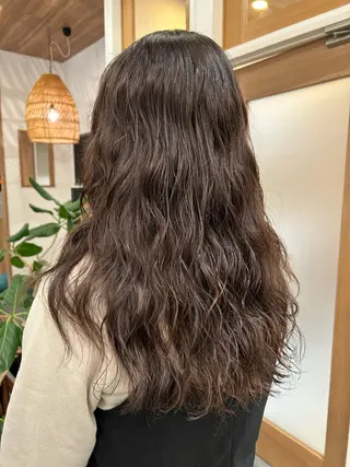 ロング パーマ 穂乃香 ショートパーマ☘️のヘアスタイル