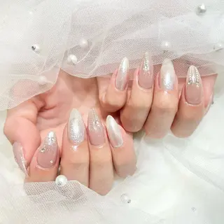 ネイル WISTERIA ayumiのネイルデザイン