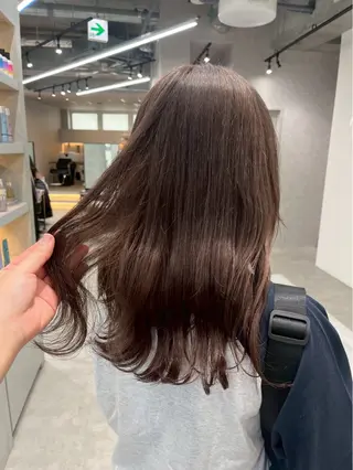 ロング カラー 🌸ハイトーンカラー ゆずな 🌸のヘアスタイル